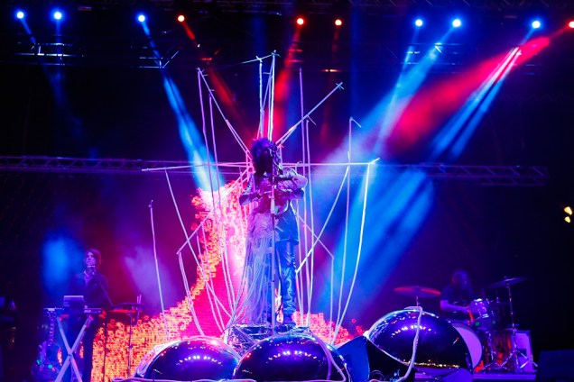 Flaming Lips: apresenta&ccedil;&atilde;o esquisita no primeiro dia do festival