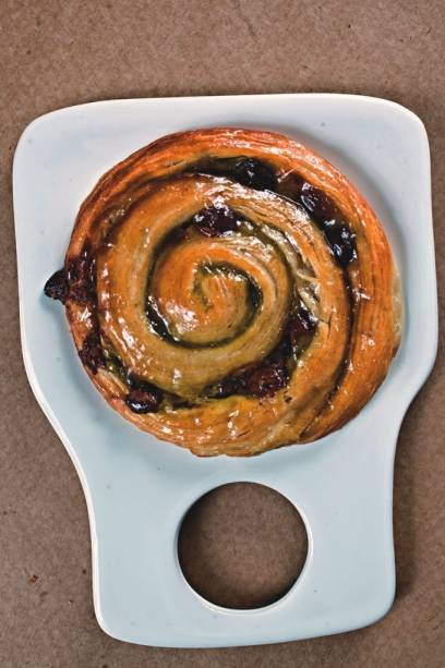Caracol: recheado de creme de pistache e chocolate