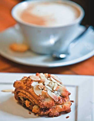 Julice Boulangère combina ambiente agradável e boa linha de pães