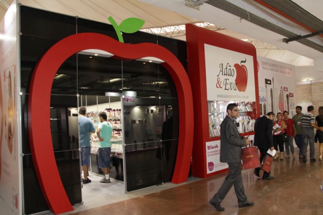 Feira de produtos eróticos terá discussões sobre ’50 Tons de Cinza’