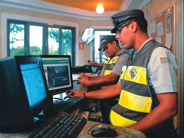 Como funciona o plantão de Carnaval da Polícia Rodoviária
