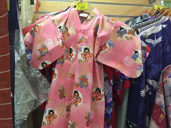 Kimono estampado rosa (450 reais) Kimono estampado rosa (450 reais)