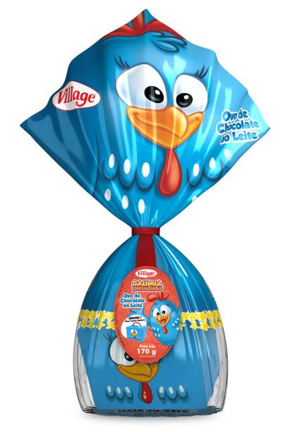 Ovo de P&aacute;scoa Galinha Pintadinha, da Village. Pre&ccedil;o sugerido de venda: R$ 22,90 (170g). Ovo de chocolate ao leite que vem dentro de uma maleta.