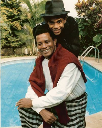 O filho Jair Oliveira, que quando crian&ccedil;a ficou conhecido como Jairzinho, fez parte do elenco do progrma infantil Bal&atilde;o M&aacute;gico entre 1983 e 1986