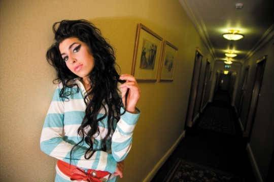 Novidades nos shows de Amy Winehouse e U2