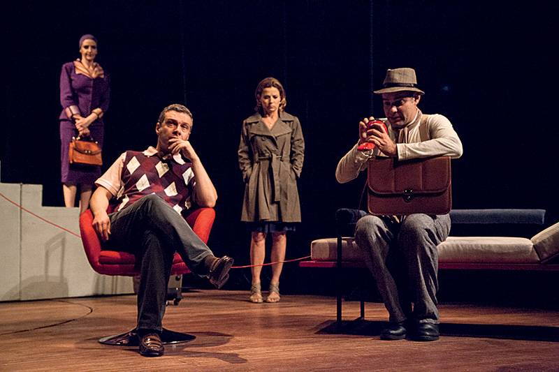 Ilana Kaplan, Marco Ant&ocirc;nio P&acirc;mio, Vera Zimmermann e Marat Descartes: equil&iacute;brio entre o riso e o drama em O Terra&ccedil;o