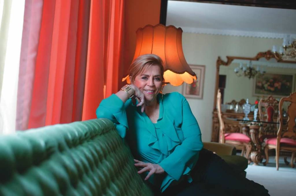 Livro conta a história das vedetes, sucesso nas décadas de 40 e 50