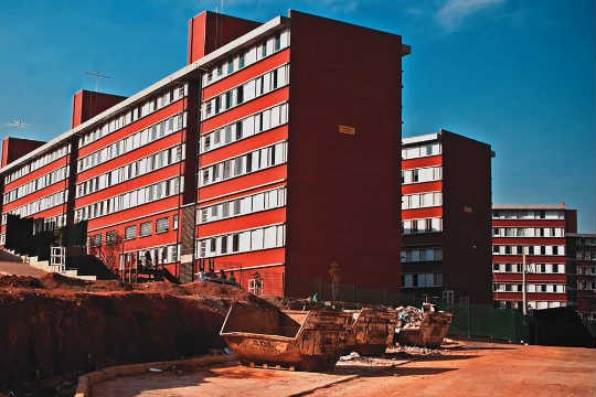 Paraisópolis: 74% dos moradores com emprego fixo trabalham no Morumbi