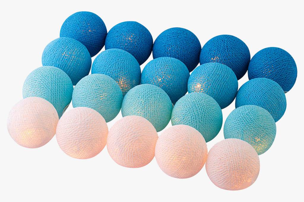 Cord&atilde;o com vinte bolas luminosas: R$ 109,90