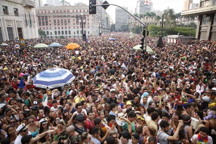 Domingo Ela N&atilde;o Vai atraiu &nbsp;multid&atilde;o ao centro de S&atilde;o Paulo&nbsp;