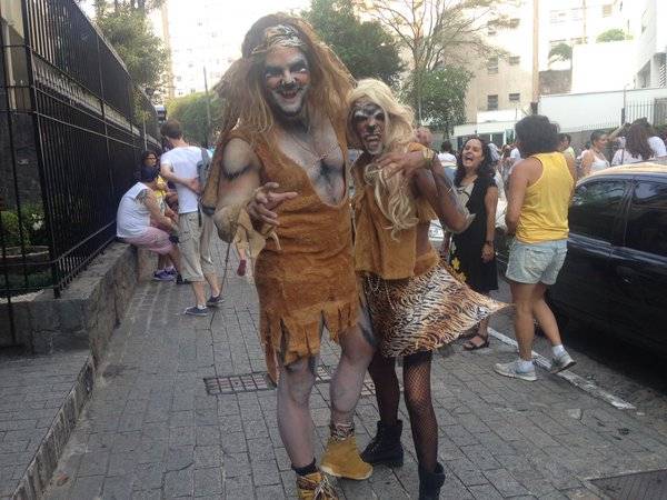 O casal de "felinos" do Agrada Gregos abusou da criatividade