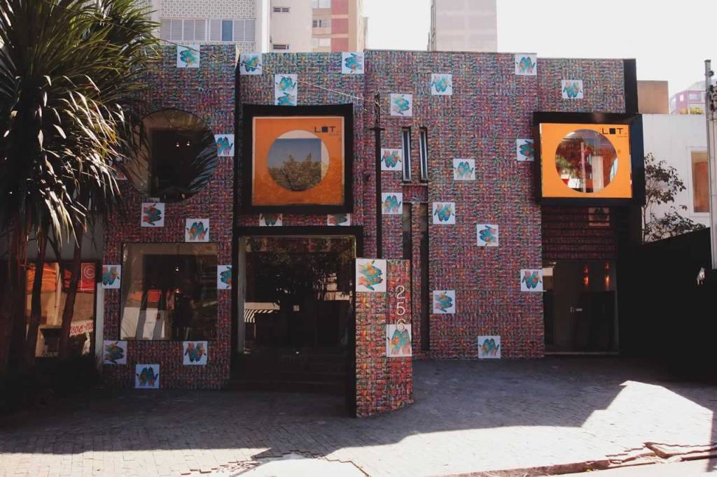 Fachadas chamativas aumentam o movimento das lojas