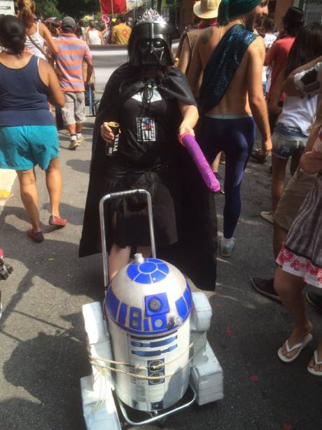 F&atilde; da franquia de filmes <em>Star Wars </em>aproveita o bloco Bastardo
