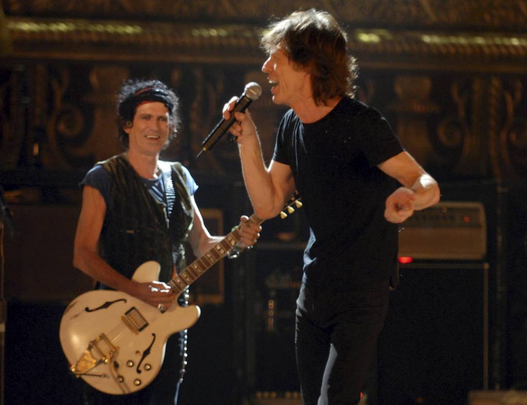 Mick Jagger pergunta: quais músicas você quer ouvir nos shows?