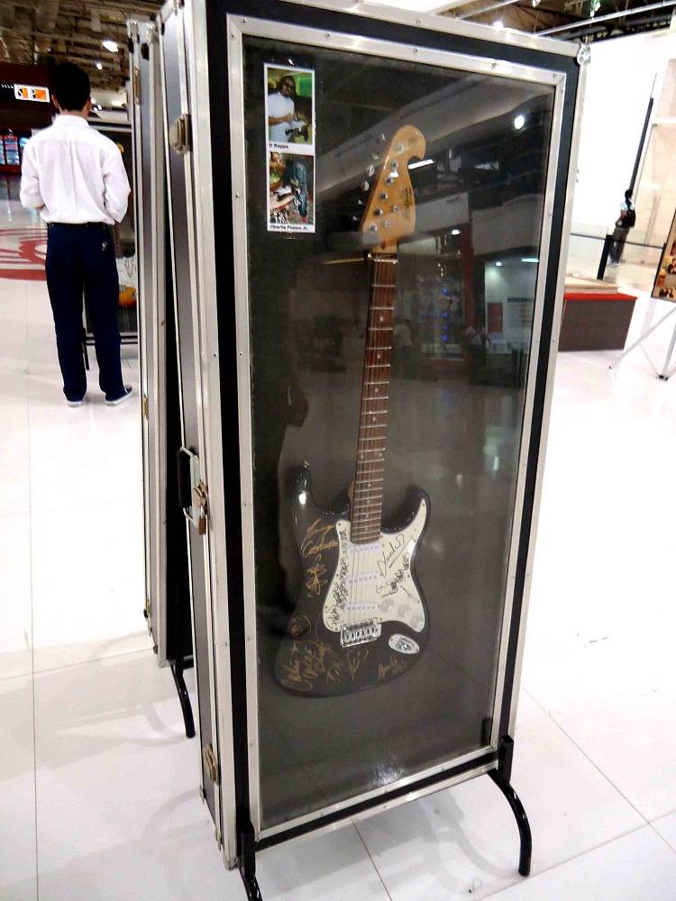 RockWeek Brasil reúne exposição, shows e competição de videogame