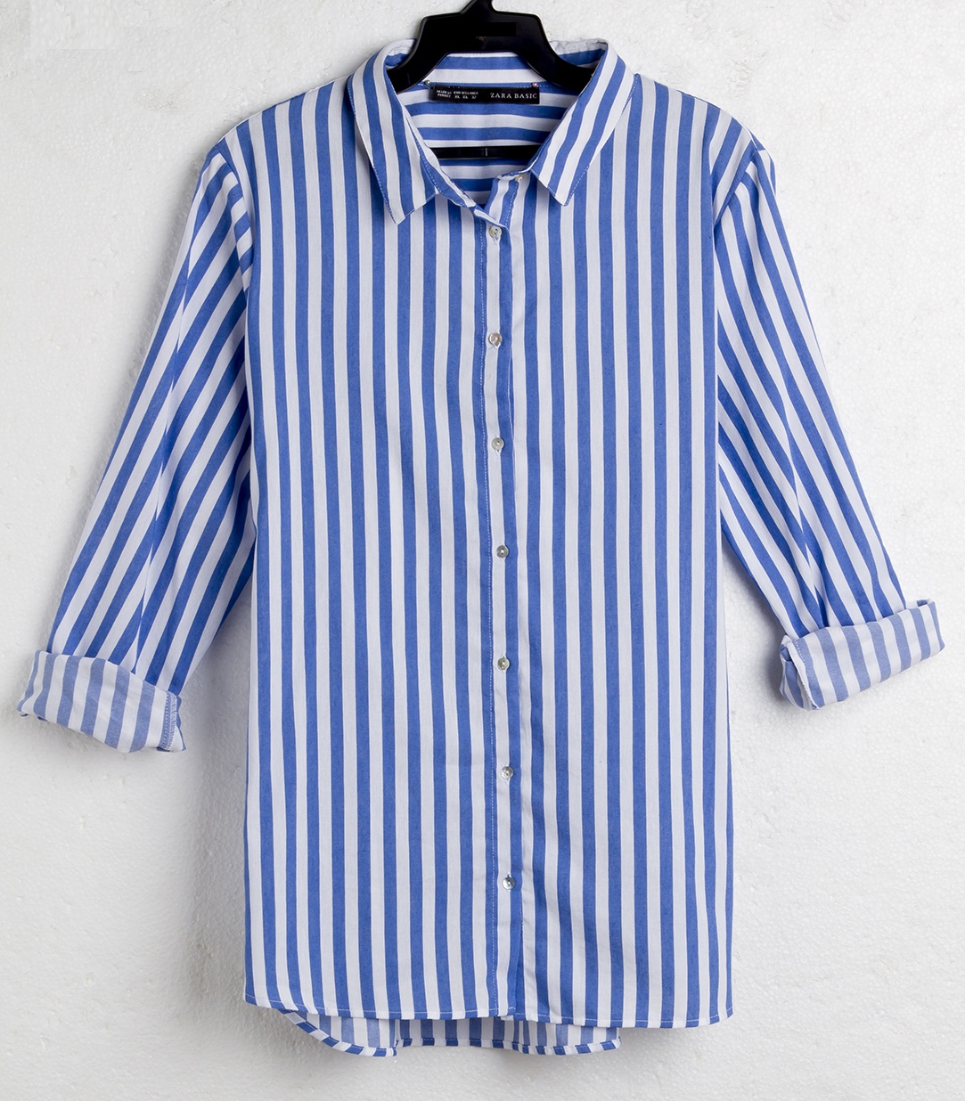 	Camisa de algod&atilde;o. R$ 169,00.