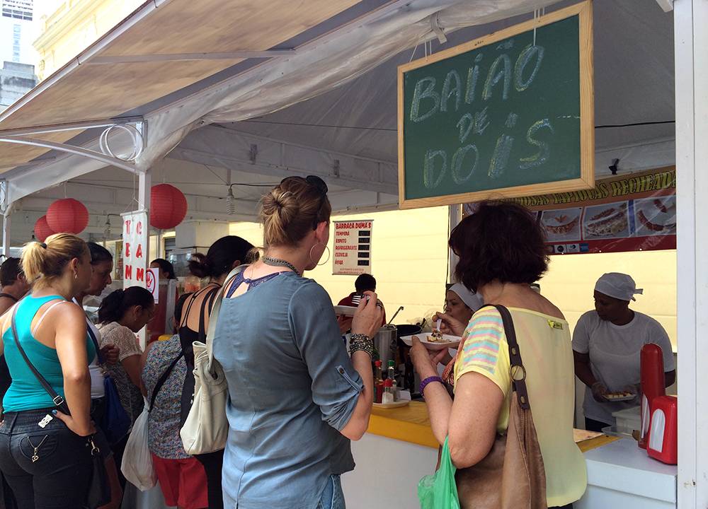 Feira Gastronômica - 25 de Março