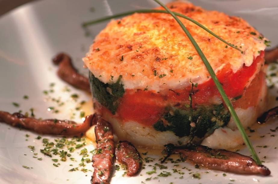 Mil-folhas com tomate e cogumelo shiitake Mil-folhas com tomate e cogumelo shiitake