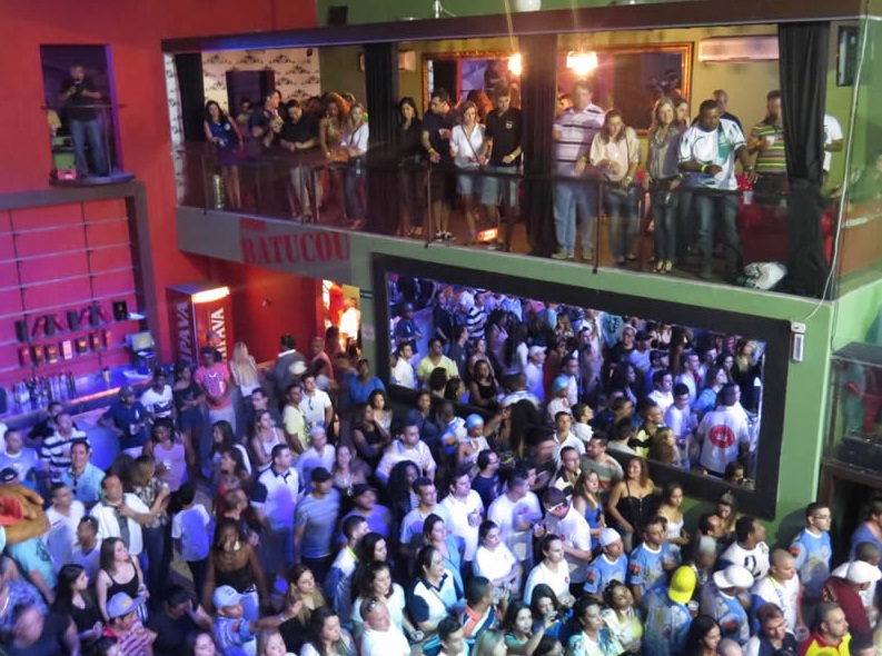 Ensaio na quadra da Acadêmicos do Tucuruvi Ensaio na quadra da Acadêmicos do Tucuruvi