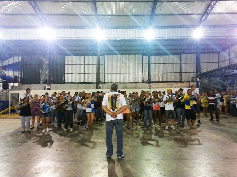 Águia de Ouro: na sexta, bateria entra por volta das 23h30 Águia de Ouro: na sexta, bateria entra por volta das 23h30