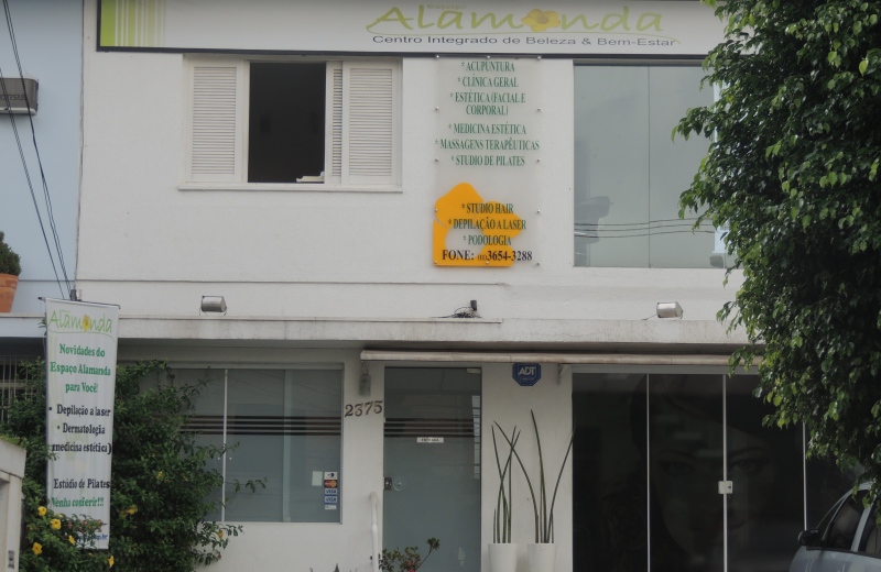 alamanda.jpeg