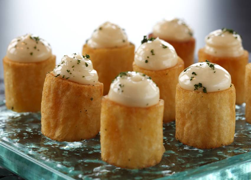 Arola Vintetres: batatas bravas Arola Vintetres: batatas bravas