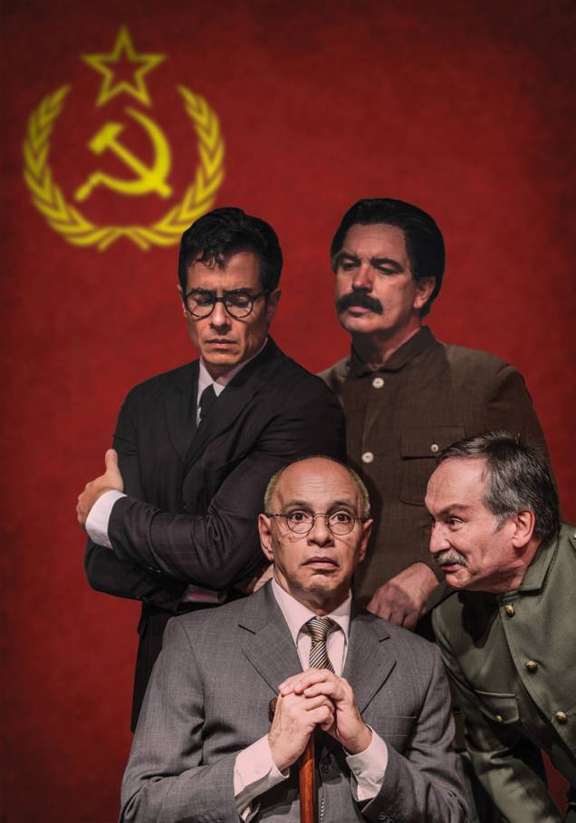 O espetáculo discute a relação entre a arte e a política O espetáculo discute a relação entre a arte e a política