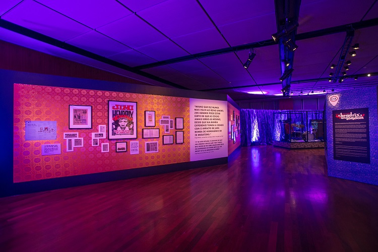 A entrada da exposição: Hear my Train a Comin’: Hendrix Hits London A entrada da exposição: Hear my Train a Comin’: Hendrix Hits London