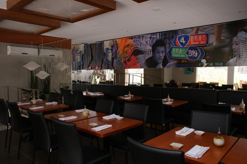 Ambientação do 2º andar do Restaurante, decoração típica japonesa Ambientação do 2º andar do Restaurante, decoração típica japonesa