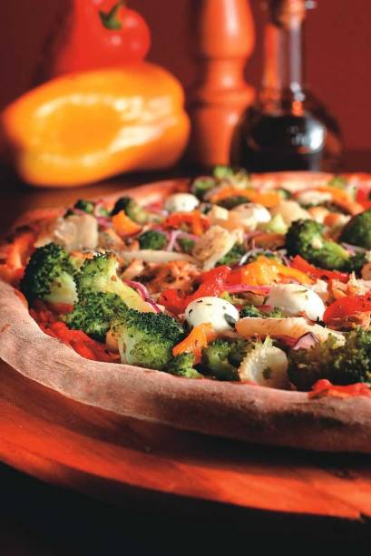 Girasole: brócolis, cogumelo, pimentão, cebola, erva-doce e queijo de cabra Girasole: brócolis, cogumelo, pimentão, cebola, erva-doce e queijo de cabra