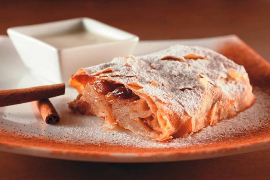 Strudel de maçã Strudel de maçã