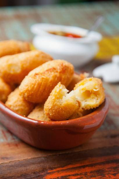 Bolinhos de mandioca Bolinhos de mandioca