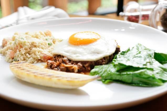 Prato de quinta: o picadinho com ovo frito e farofa tem data certa para aparecer Prato de quinta: o picadinho com ovo frito e farofa tem data certa para aparecer
