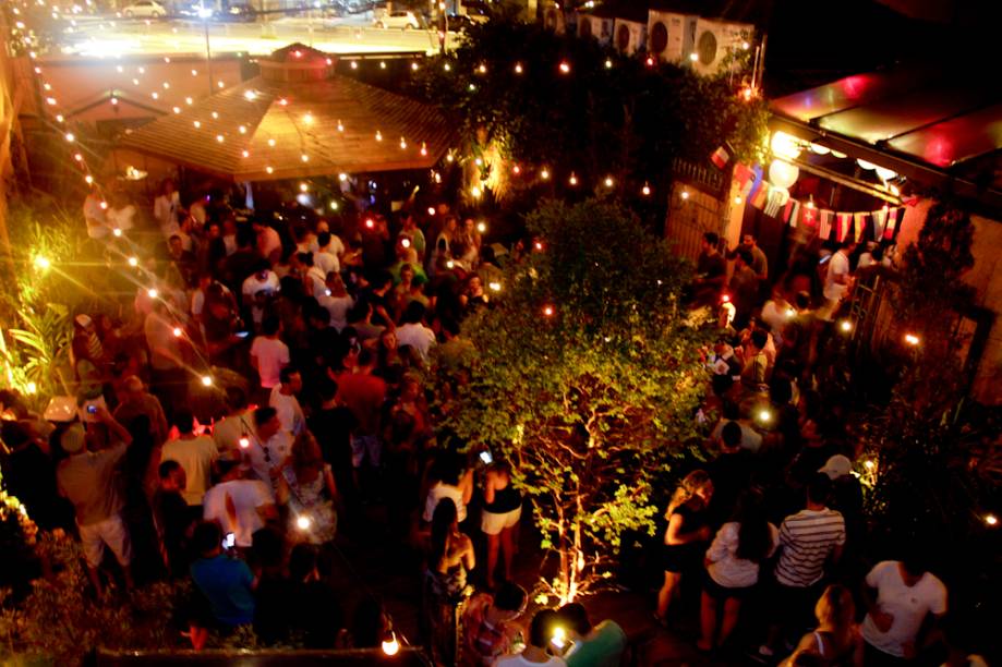 Casa 92: festinha para depois da ceia de Natal Casa 92: festinha para depois da ceia de Natal