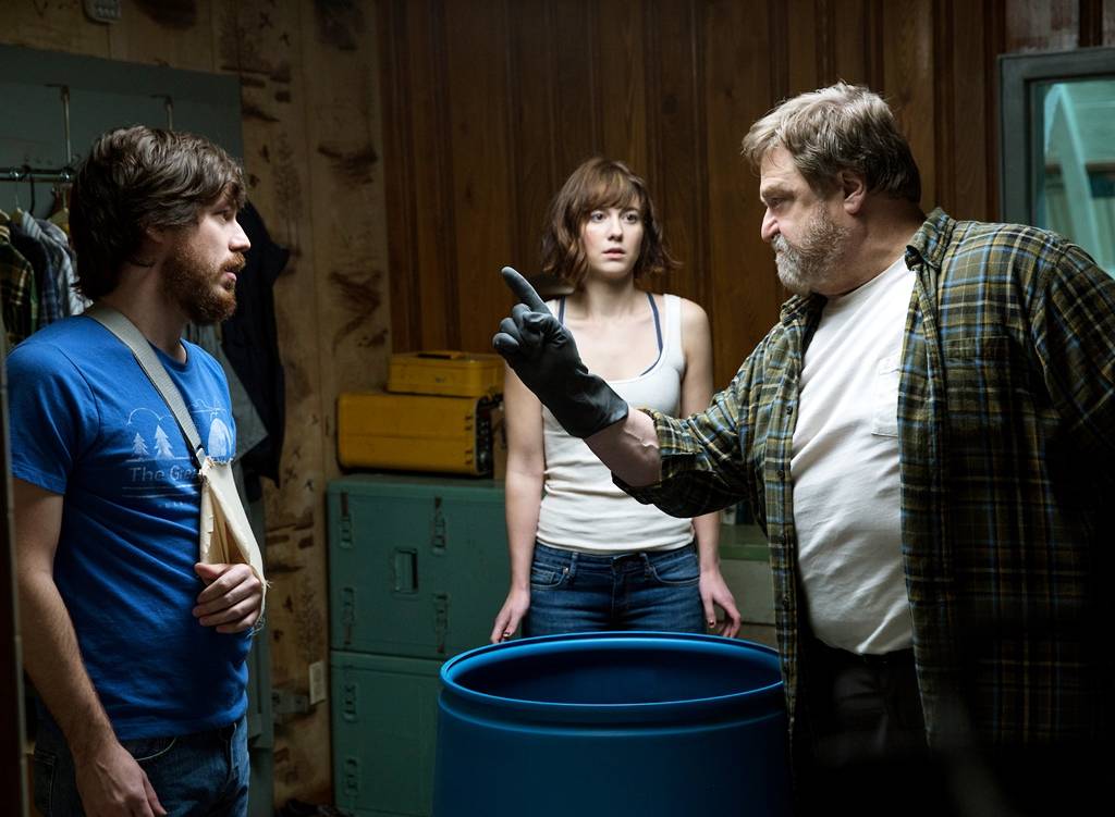 Rua Cloverfield, 10: Emmett, Michelle e Howard convivem num bunker Rua Cloverfield, 10: Emmett, Michelle e Howard convivem num bunker