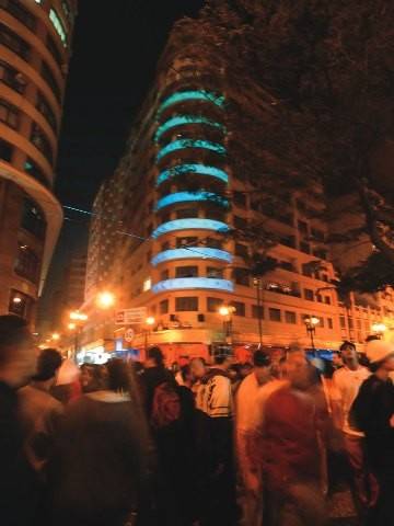 Trackertower: baladas alternativas no centro Trackertower: baladas alternativas no centro