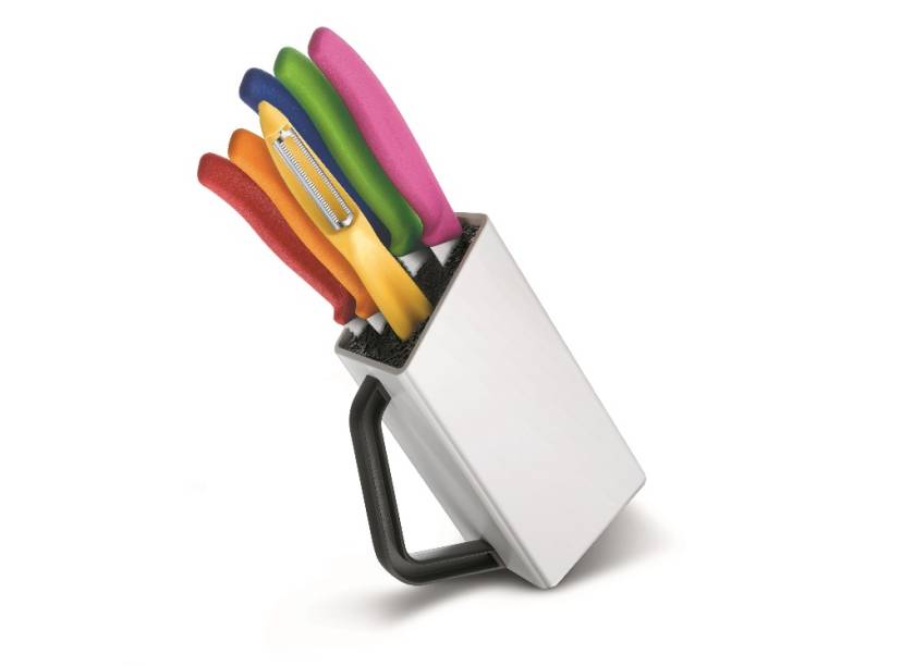 Conjunto com cinco facas mais descascador Conjunto com cinco facas mais descascador