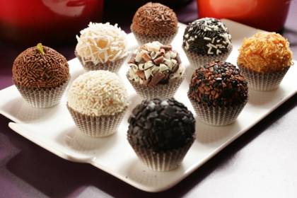 Brigadeiros - Le Chef Gatô chef-gato2-edit.jpeg