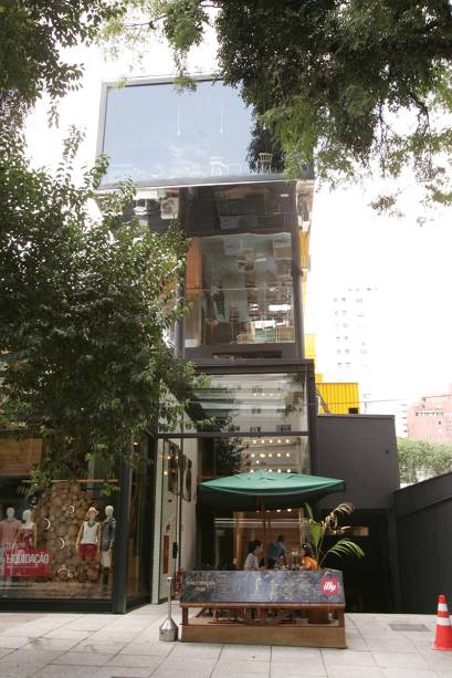 A fachada do novo empreendimento do Grupo Chez, que tem quatro andares A fachada do novo empreendimento do Grupo Chez, que tem quatro andares