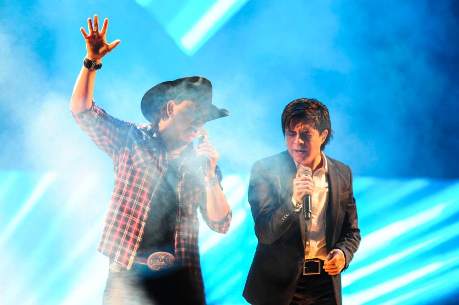 A dupla Chitãozinho e Xororó A dupla Chitãozinho e Xororó