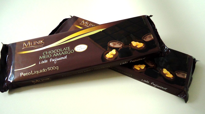 Barras de chocolate meio amargo, de 50% de cacau sem lactose Barras de chocolate meio amargo, de 50% de cacau sem lactose