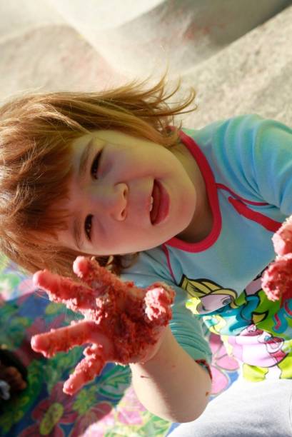 Atividades para crianças de 6 meses a 6 anos Atividades para crianças de 6 meses a 6 anos