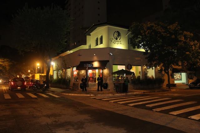 Casale di Pizza: amplo salão com capacidade para 120 pessoas Casale di Pizza: amplo salão com capacidade para 120 pessoas