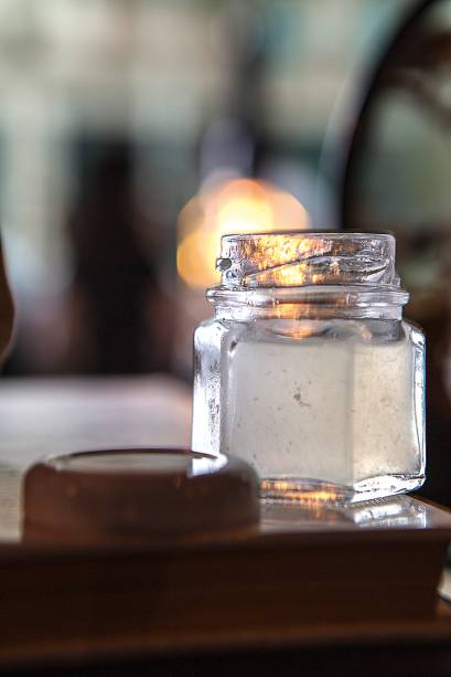 Shot de vodca e licor de laranja Shot de vodca e licor de laranja