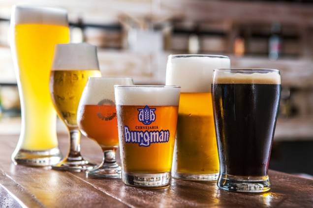 Seis chopes oferecidos no balcão: opções nacionais e importadas Seis chopes oferecidos no balcão: opções nacionais e importadas