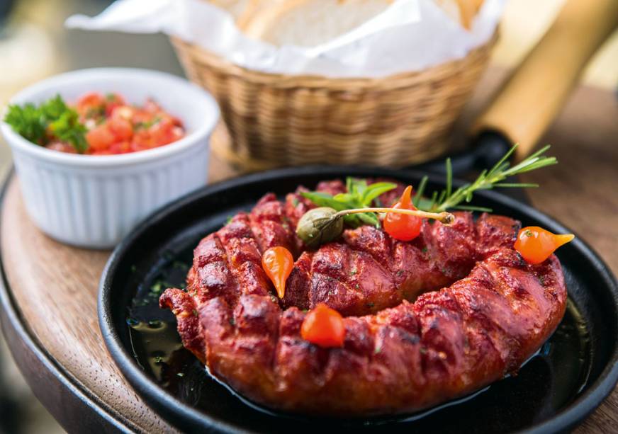 Linguiça pimenta-biquinho Linguiça pimenta-biquinho