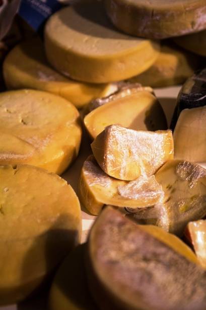 O espaço, de jeitão interiorano, possui uma vendinha de produtos mineiros O espaço, de jeitão interiorano, possui uma vendinha de produtos mineiros