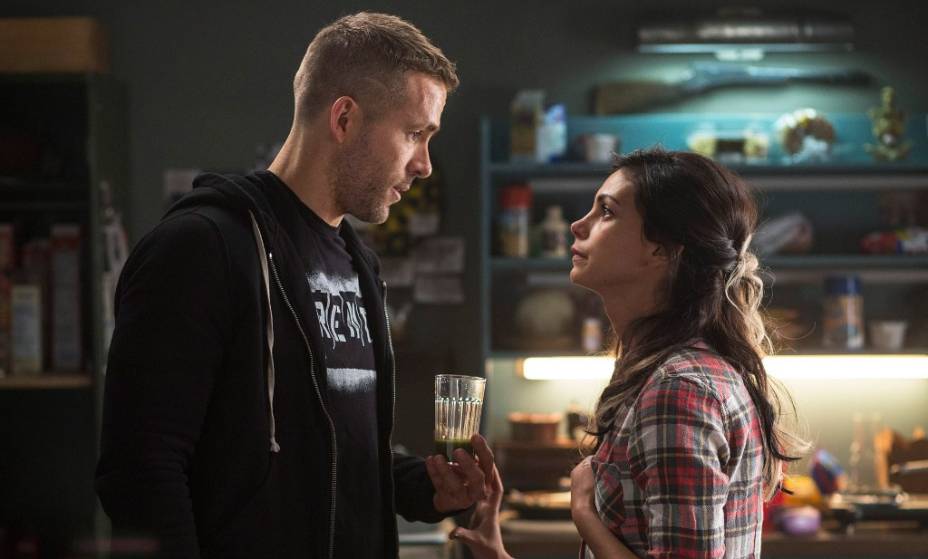 Deadpool: Ryan Reynolds e Morena Baccarin Deadpool: Ryan Reynolds e Morena Baccarin