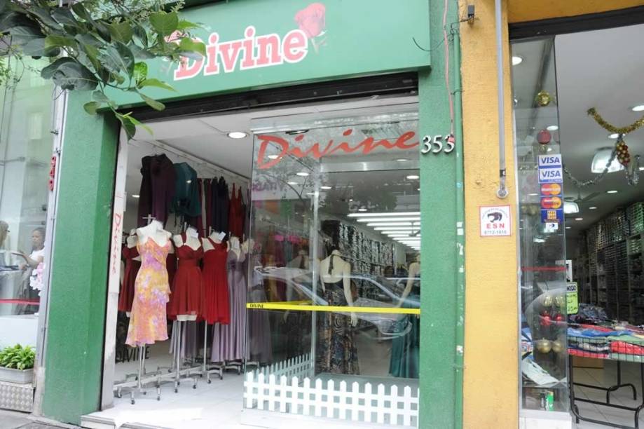 Divine: especializada em vestidos (longos e curtos) para ocasiões formais Divine: especializada em vestidos (longos e curtos) para ocasiões formais