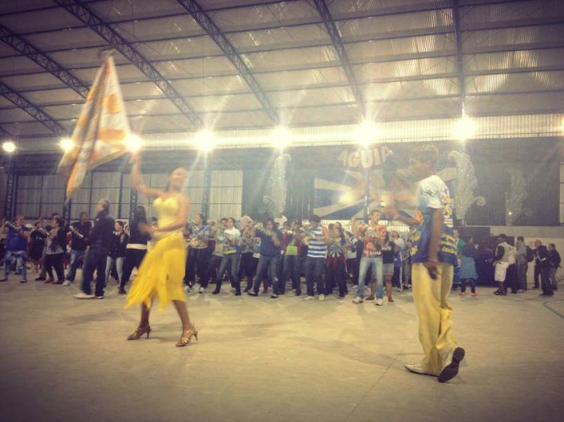 Águia de Ouro: ensaio acontece às sextas e aos domingos Águia de Ouro: ensaio acontece às sextas e aos domingos